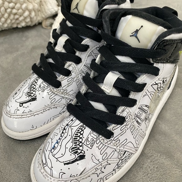 Nike Jordan Kids 13C - Picture 6 of 7